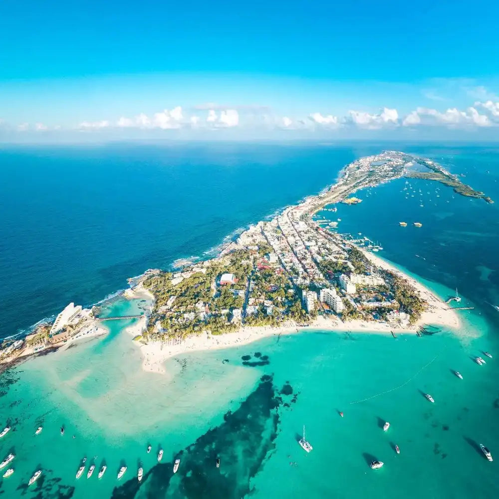 Isla Mujeres Catamarán (Playa del Carmen y Cancún)