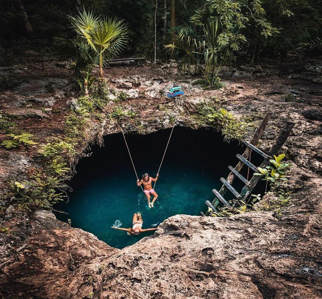 Cenote Calavera