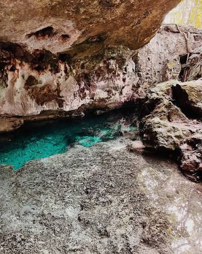 Cenote Chivero