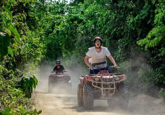 Tulum - ATVs - Casa Jaguar (Cenotes y Tirolesa)